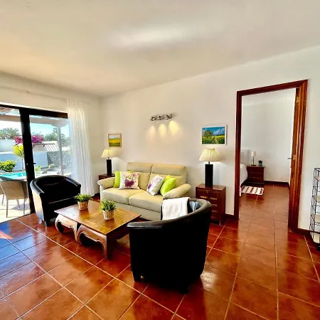 Pilar Villa